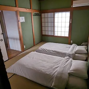 Guest house Kix House Waraku Iii 和楽三号館 Izumisano